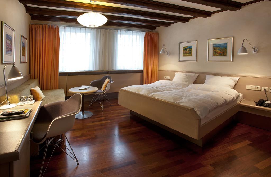 Hotel Scholl Schwäbisch Hall Szoba fotó
